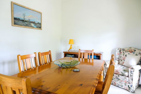 Miss Pym's Cottage - Accommodation NSW 37