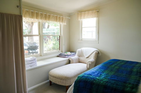 Miss Pym's Cottage - Accommodation NSW 18