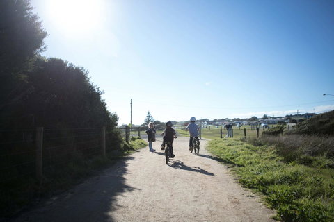 Stunning Waterfront Only 10 Minutes To Phillip Island - FREE EV UNIT 7kW For Electric Cars - Pet Friendly, Fireplace FREE WIFI Wine & Chocolates - Accommodation NSW 6
