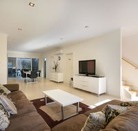 The Block Townhouses - Accommodation NSW