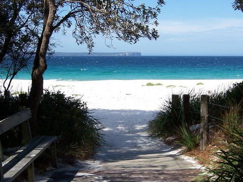 The Break Beachside - Accommodation NSW 2