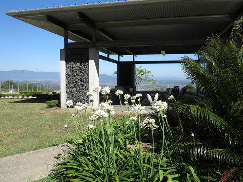 The Bunyip Retreat - Accommodation NSW 0