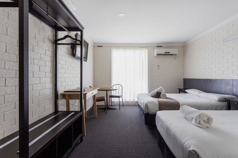 The Busselton Motel - Accommodation NSW 2
