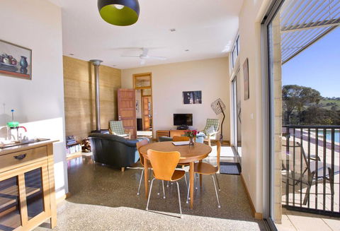 The Chocolate Lily Bed & Breakfast - Accommodation NSW 1
