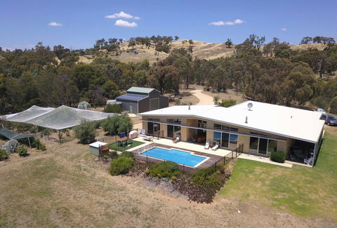 The Chocolate Lily Bed & Breakfast - Accommodation NSW 2