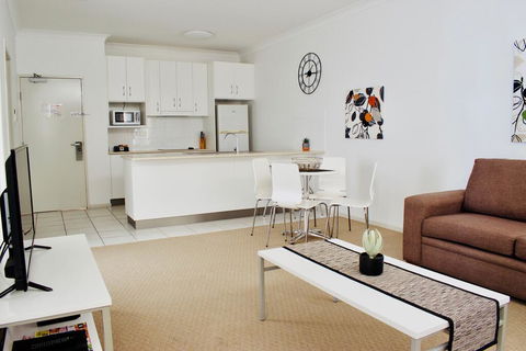 The Coast Motel - Accommodation NSW 1