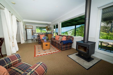 The Cottage At The Bryn At Tilba - Accommodation NSW 3