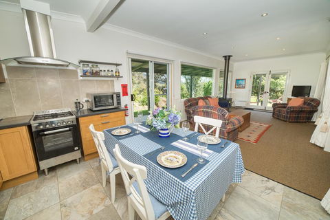 The Cottage At The Bryn At Tilba - Accommodation NSW 1