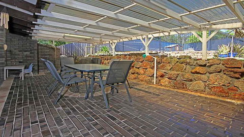 The Court 4 - Lazy Dayz - Accommodation NSW 3