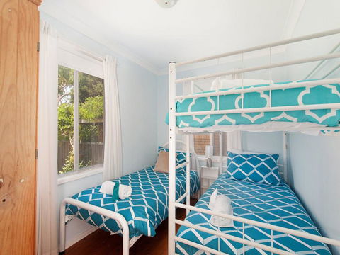 The Dougong's Place@Shoal Bay - Accommodation NSW 3