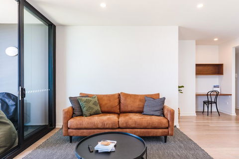 The Edge - Luxurious Waterfront Apartment - Accommodation NSW 1