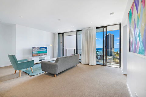 The Eureka Gold Coast Residence On Broadbeach - Accommodation NSW 2