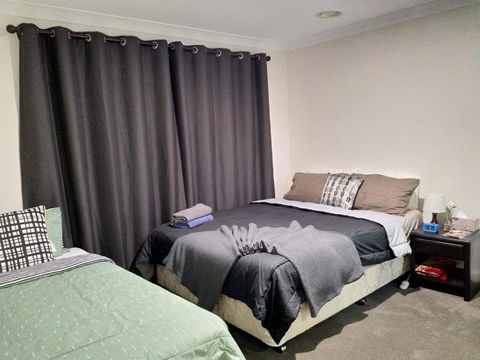 The Fawzi Muslim Homestay - Accommodation NSW 2