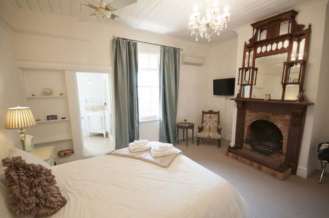 The Graces Beechworth - Accommodation NSW 0