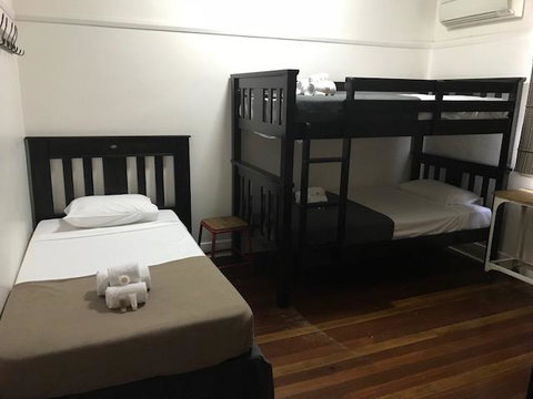 The Irish Village - Accommodation NSW 1