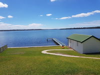 Book Mannering Park Accommodation Vacations Accommodation NSW Accommodation NSW