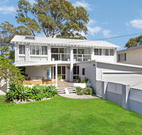 THE LAKE HOUSE - WiTH SWIMMING POOL - Accommodation NSW