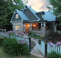 The Leura Mountain House - Accommodation NSW