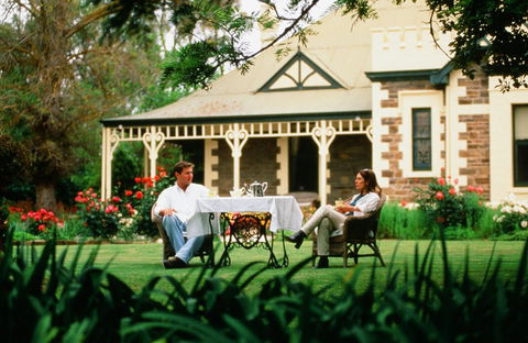 The Lodge Country House - Accommodation NSW 0
