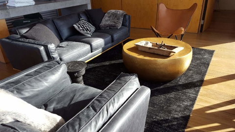 The Longhouse - Suite 3 - Accommodation NSW 3