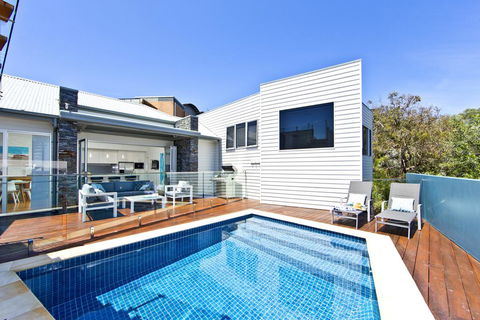 The Lookout - Ultra Modern And Luxurious - Accommodation NSW 1