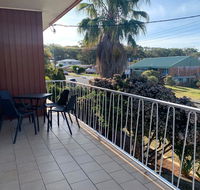 The Norburn' 3 Norburn Avenue - aircon boat parking close to water  clubs - Accommodation NSW