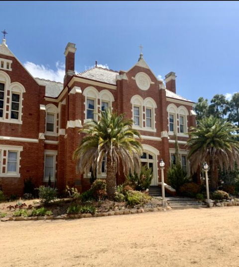 The Old Convent St Arnaud - Accommodation NSW 3