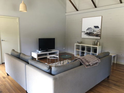 The Old Coolstore - Braeburn Apt - Accommodation NSW 1