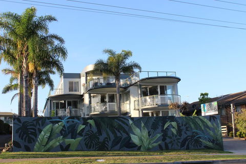 The Palms Apartments - Accommodation NSW 0