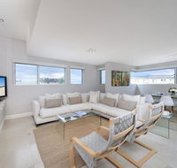 The Penthouse  Little Beach - Accommodation NSW