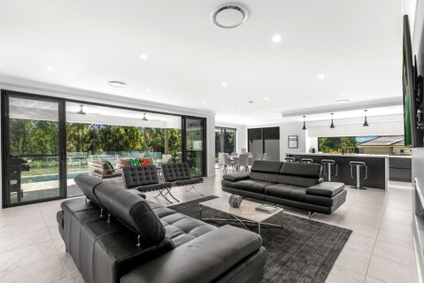 The Residence - Accommodation NSW 1