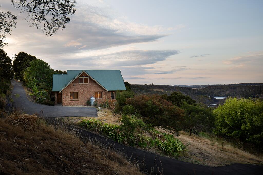 Blackstone Heights TAS Accommodation NSW