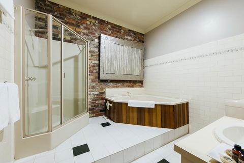 The Royal Daylesford Hotel - Accommodation NSW 1