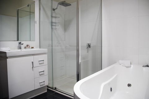 The Royal Daylesford Hotel - Accommodation NSW 3