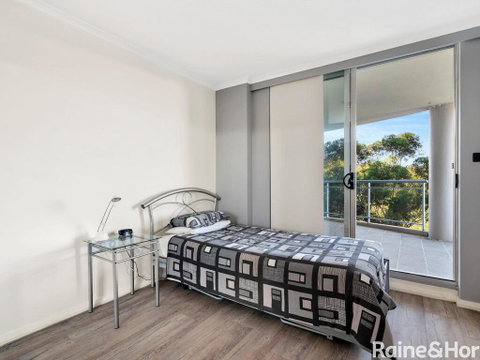 The Sanctuary #363 - 363/80 John Whiteway Drive - Accommodation NSW 2