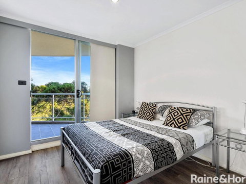 The Sanctuary #363 - 363/80 John Whiteway Drive - Accommodation NSW 1