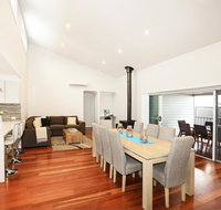 The Sands - Pet Friendly - 3 Min Walk to Beach - Accommodation NSW