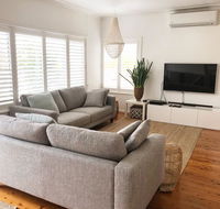The Seaside Beachhouse Mollymook - Accommodation NSW