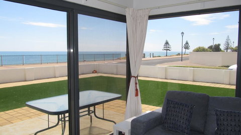 The Somerton Beach Retreat - Accommodation NSW 0