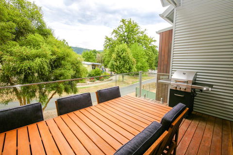 The Stelvio Villas - Villa One - Accommodation NSW 3