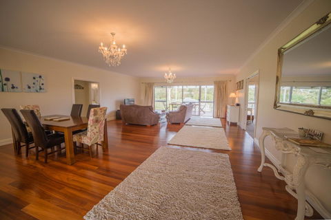 The Summer House Retreat - Accommodation NSW 1