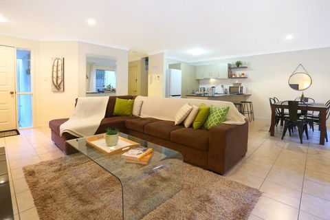 Theme Park HolidayTownhouse - Accommodation NSW 2