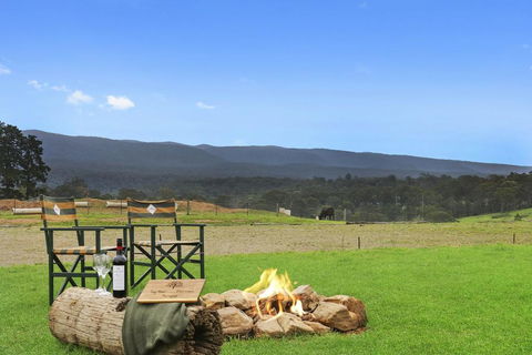 TINY HOME......BIG Views - Accommodation NSW 2