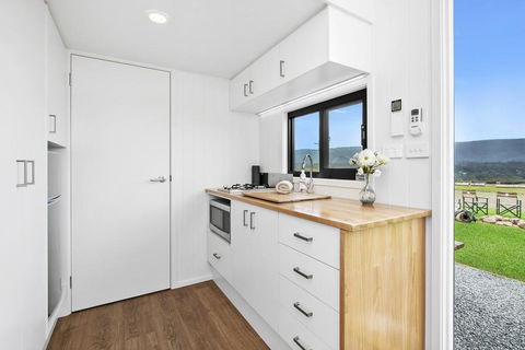 TINY HOME......BIG Views - Accommodation NSW 3