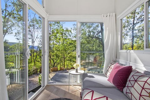 Tiny St Albans - Accommodation NSW 3