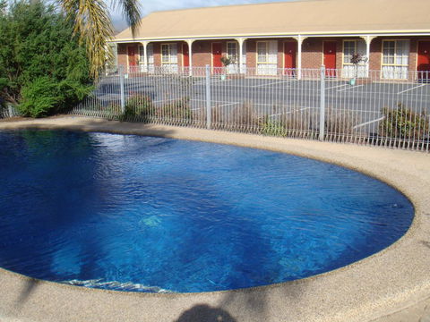 Top Of The Town Motel - Accommodation NSW 1