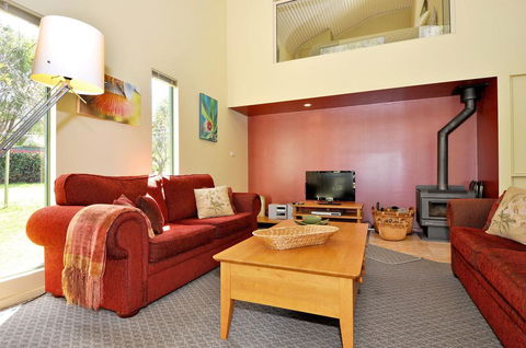 Tree Elle Retreat - Accommodation NSW 3