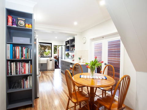 TRENDY TERRACE (H)-L'Abode - Accommodation NSW 3