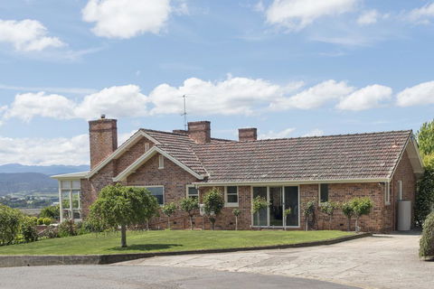 Trevallyn House B & B - Accommodation NSW 1