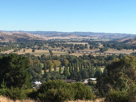 Tuckerbox Motor Inn - Accommodation NSW 3